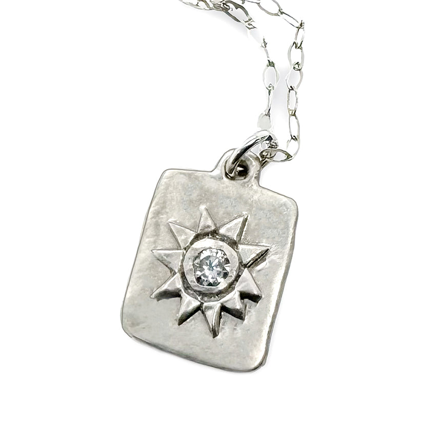 ASH DOG TAG NECKLACE IN SILVER