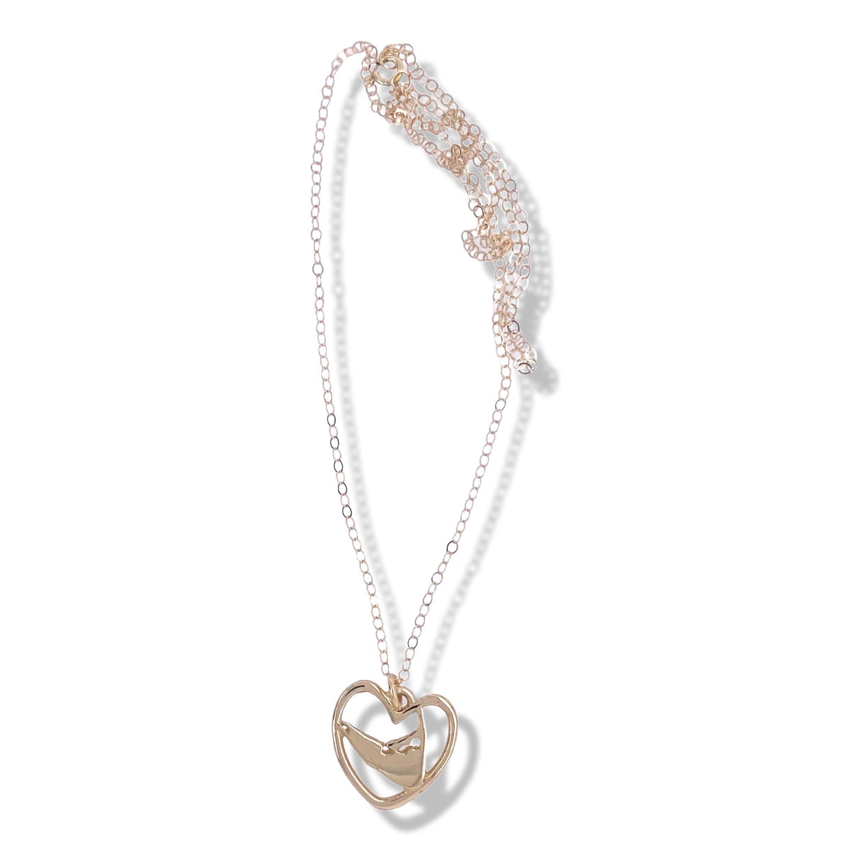 SCONSET NANTUCKET HEART NECKLACE IN 14K GOLD ©